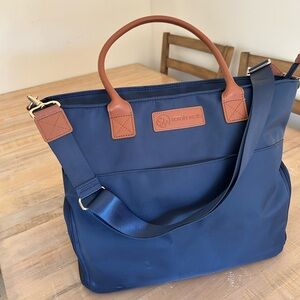 Sarah Wells Abby Breast Pump Bag Navy and Brown - half off!